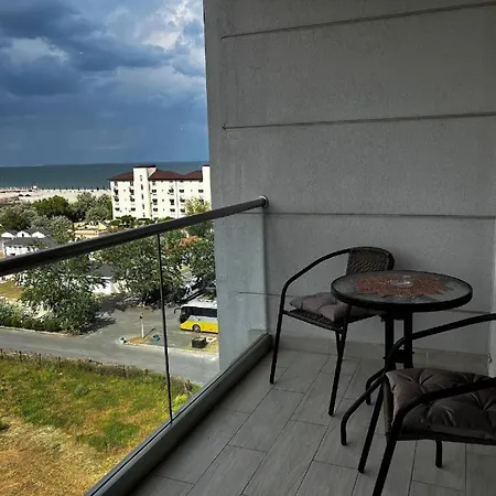 Deluxe Queen With King Size Bed And Sea View Διαμέρισμα Năvodari
